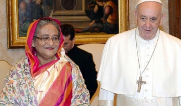 প্রধানমন্ত্রীর সঙ্গে পোপের সাক্ষাৎ